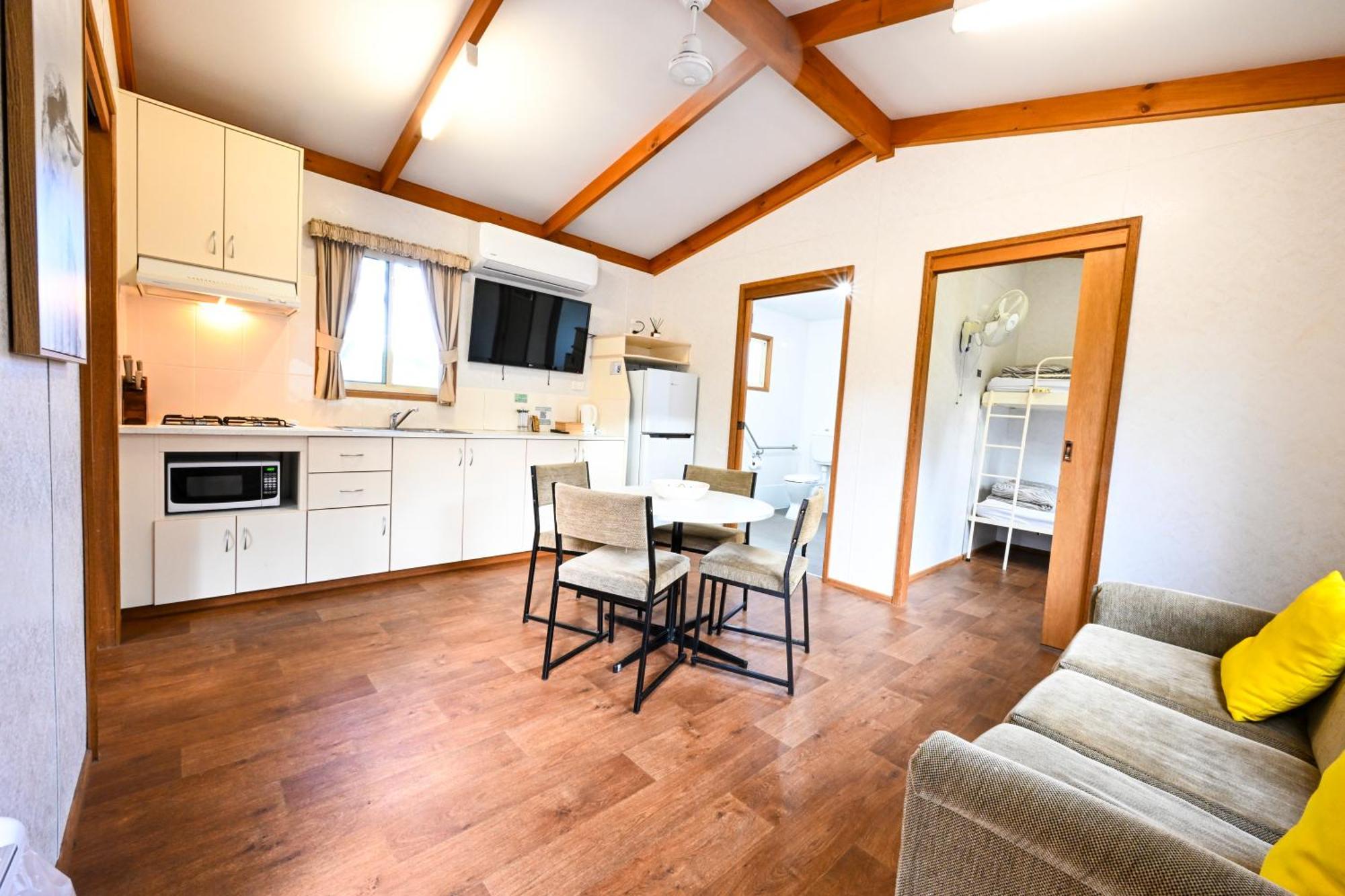 Belair National Park Holiday Park 외부 사진