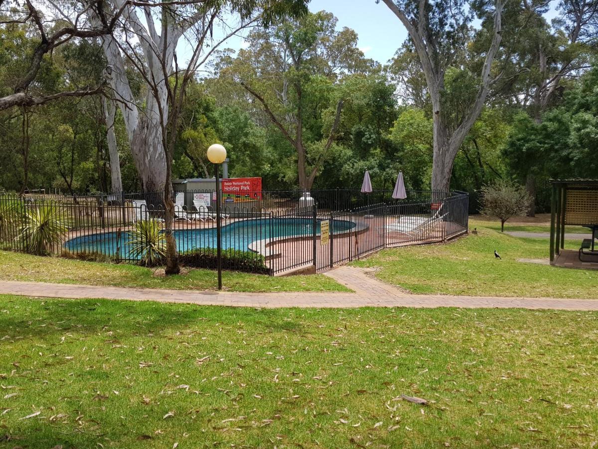 Belair National Park Holiday Park 외부 사진